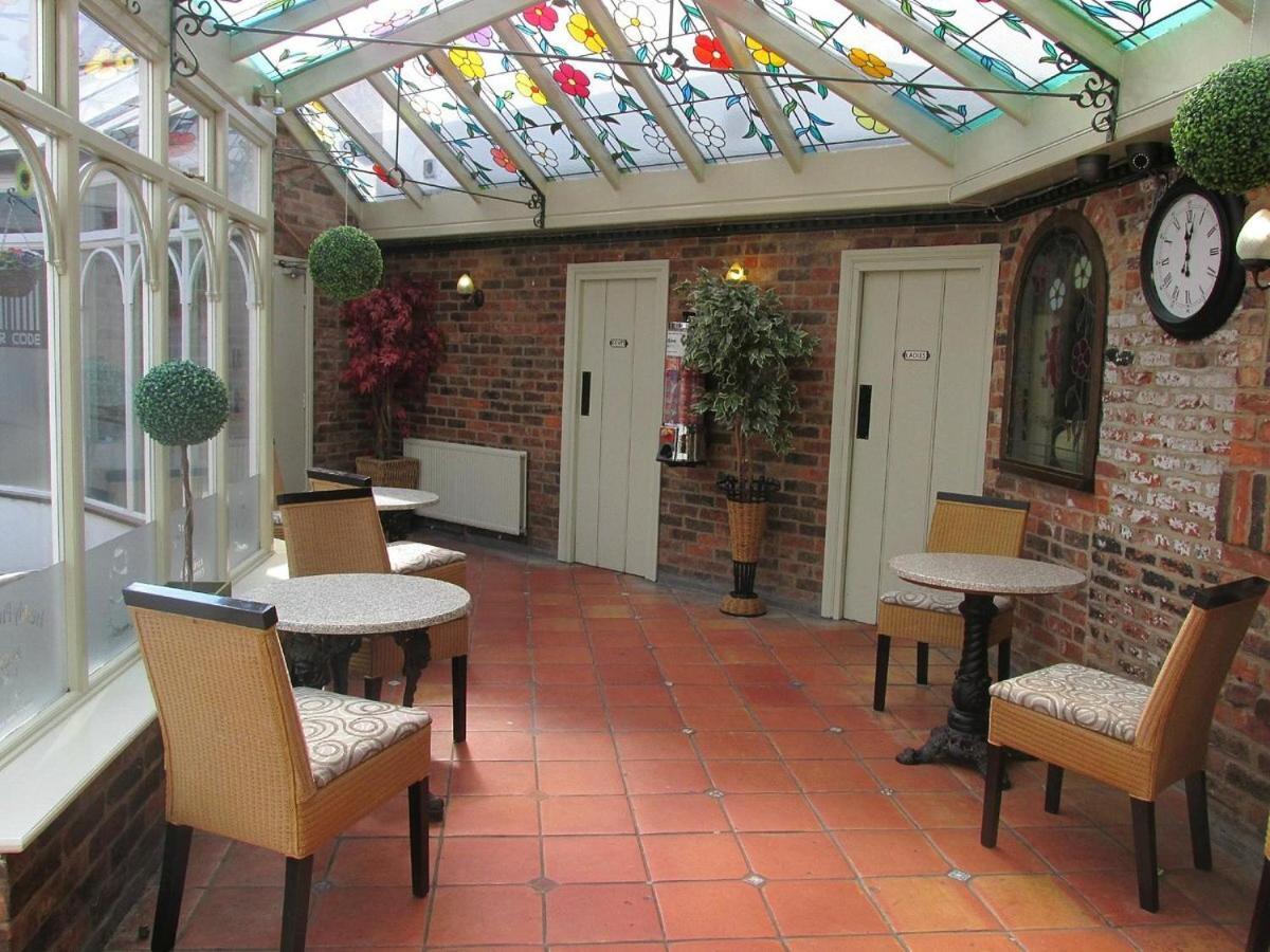Red Lion Coaching Inn Epworth Kültér fotó